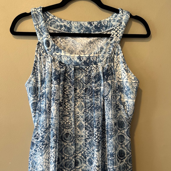 L’Atelier Blue & White Geometric Floral Print Sleeveless Hi-Low Dress - Picture 3 of 16